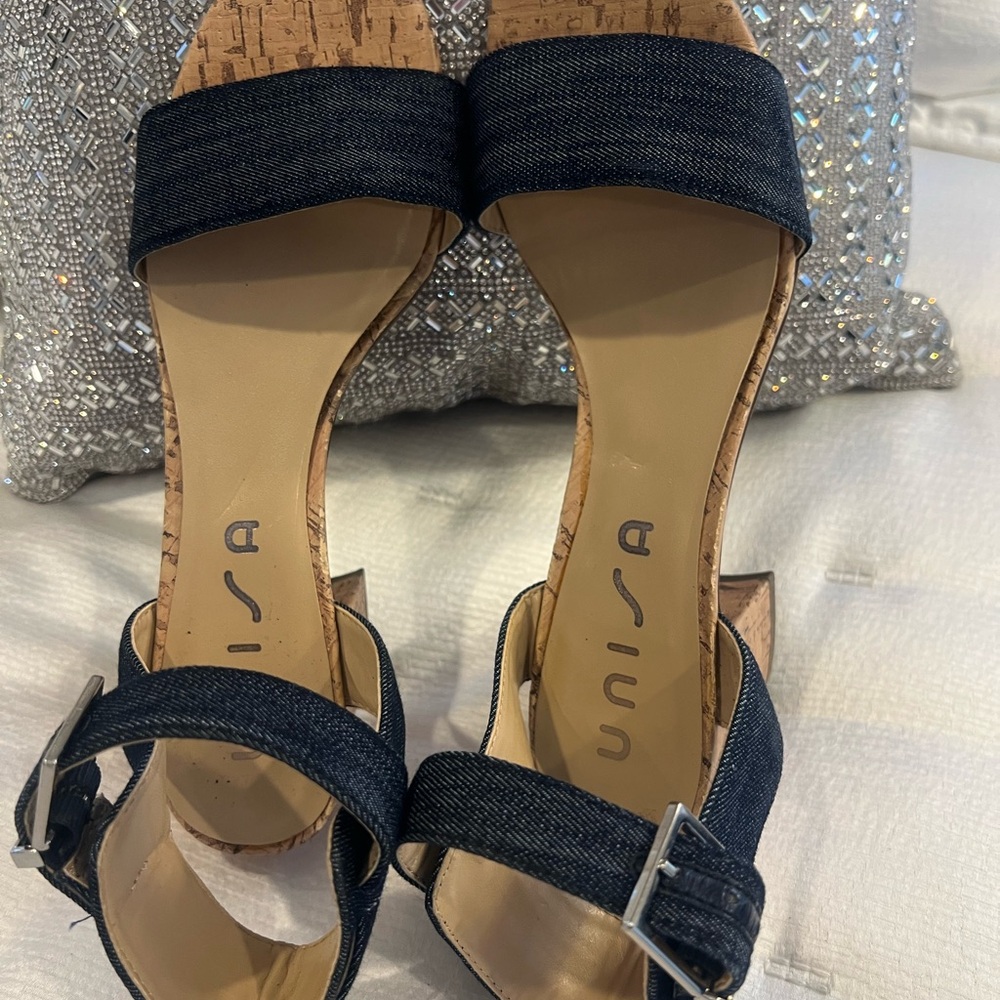 Unisa Blue Jeans Heeled Sandals with Elegant Blue jeans material Straps